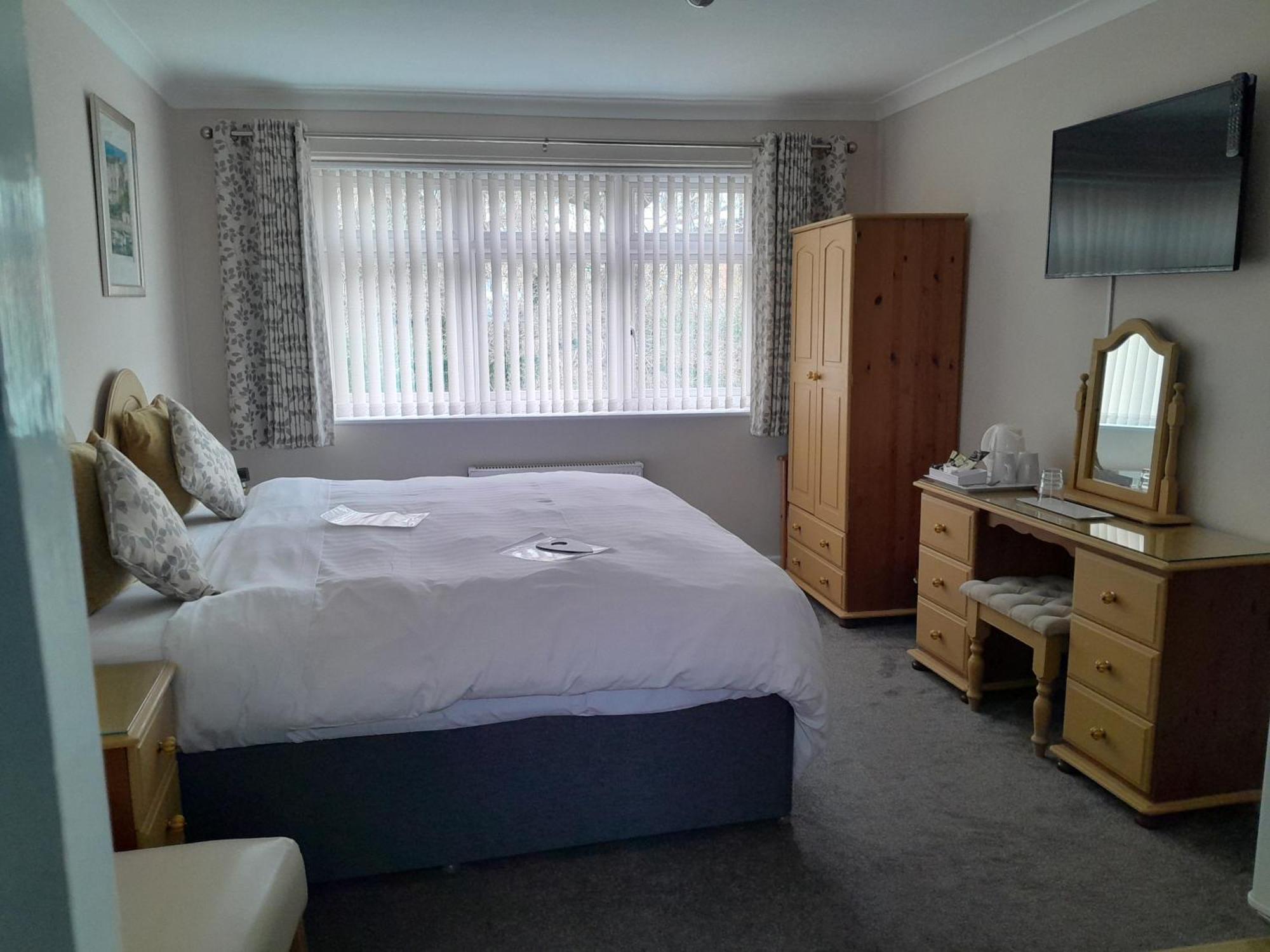 Relax At Rosscourt Guest House-Free On Site Parking (Adults Only) Bournemouth Esterno foto