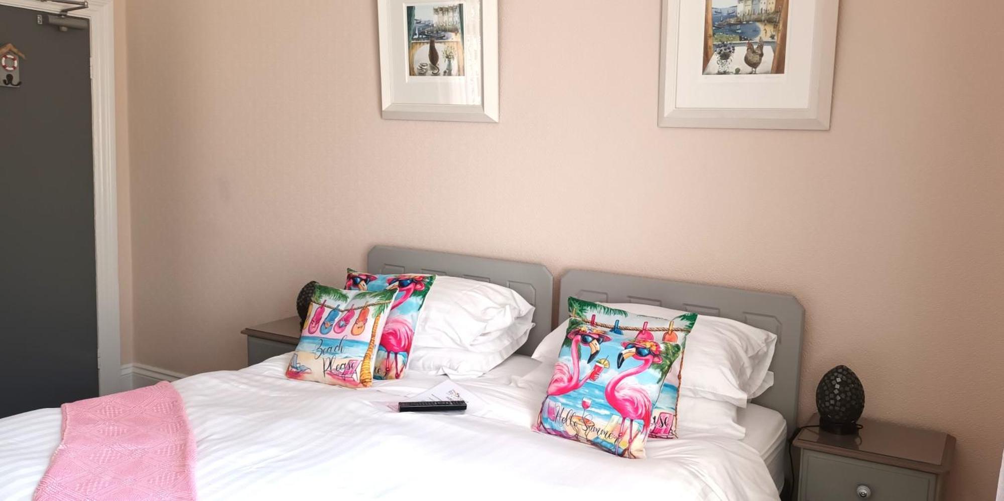 Relax At Rosscourt Guest House-Free On Site Parking (Adults Only) Bournemouth Esterno foto