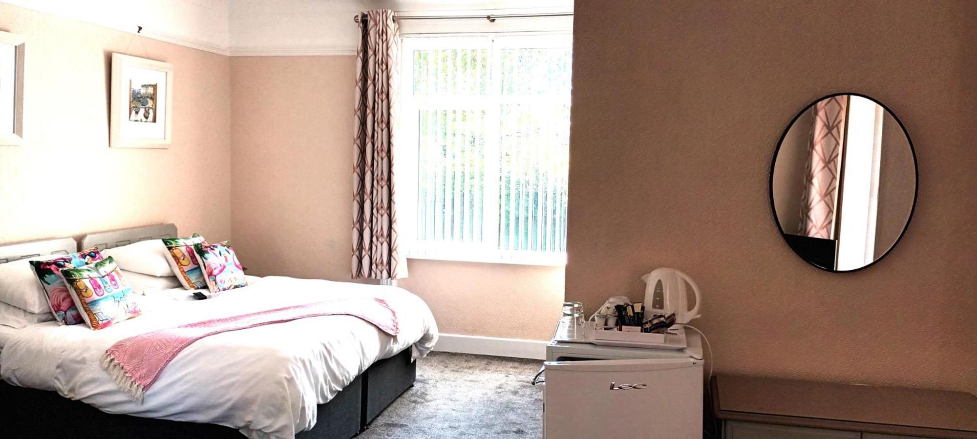 Relax At Rosscourt Guest House-Free On Site Parking (Adults Only) Bournemouth Esterno foto